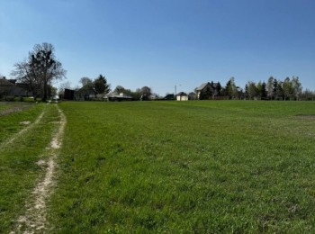 Ділянка у мальовничому місці на березі Снова