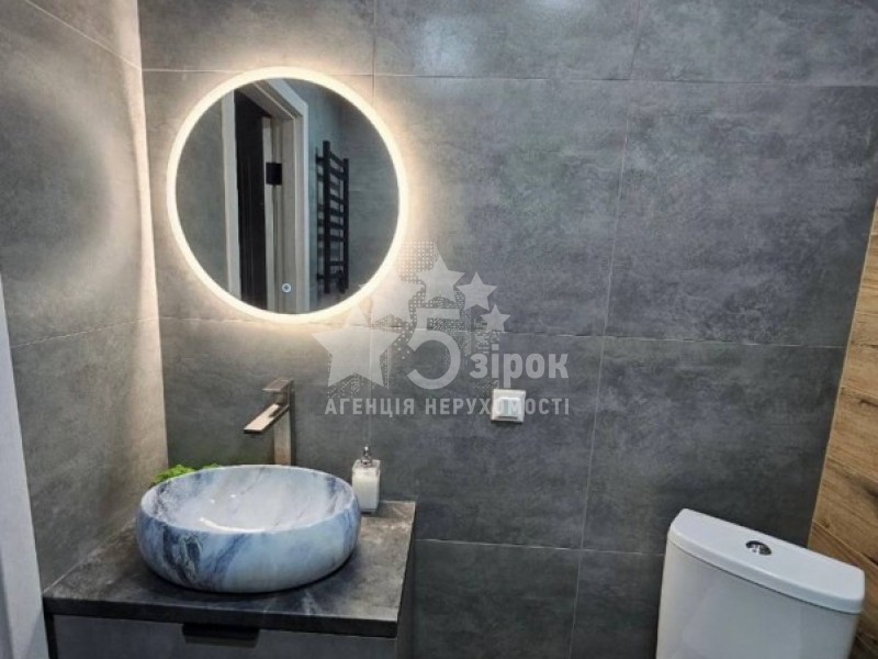 Продаж 3-х кімнатної квартири