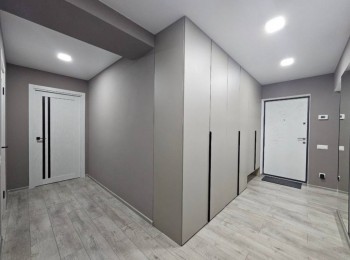 Продаж 3-х кімнатної квартири
